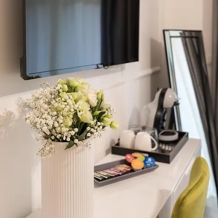 ベッド・アンド・ブレックファスト Luxury With Balcony