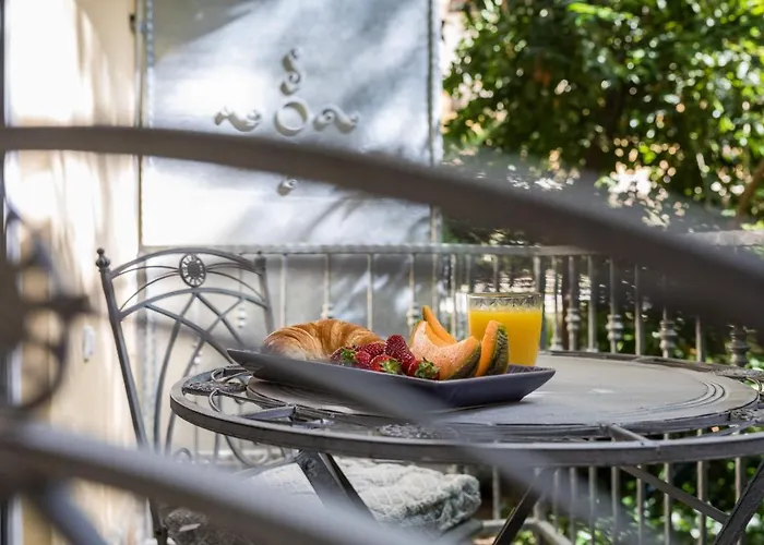 Bed & Breakfast Luxury With Balcony 4*