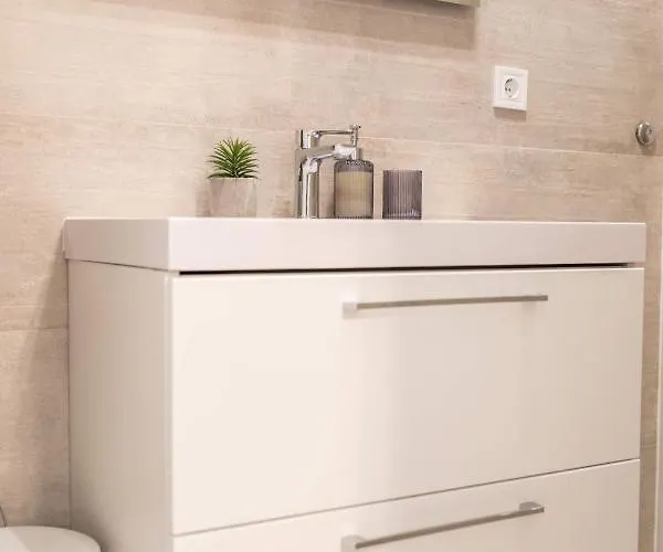 Luxury With Balcony 4* Zadar