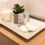 Bed and Breakfast Luxury With Balcony