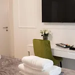 Bed and Breakfast Luxury With Balcony