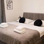 Luxury With Balcony 4* Ζαντάρ
