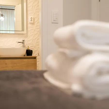 Luxury With Balcony Oda ve Kahvaltı