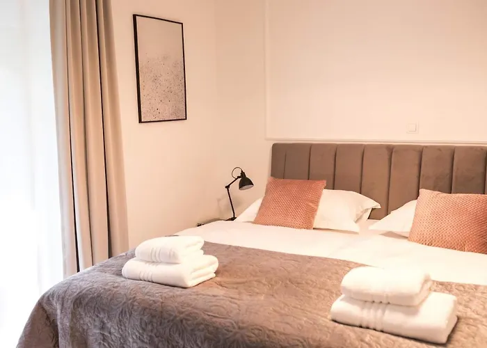 Bed and Breakfast Luxury With Balcony