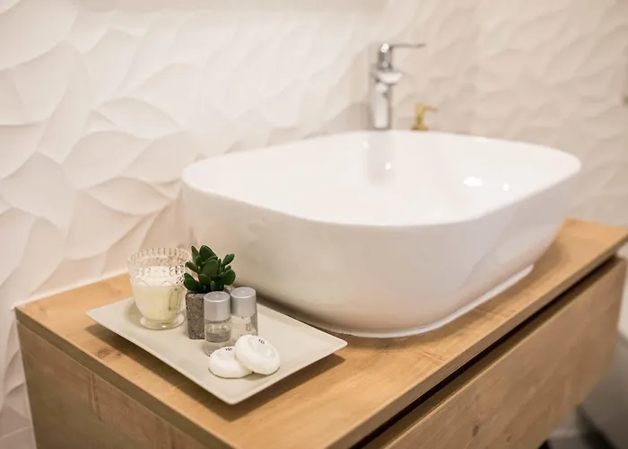 Oda ve Kahvaltı Luxury With Balcony Zadar